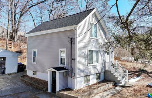 1 Moody St, Rumford, RI, 02916-3411 | Card Image