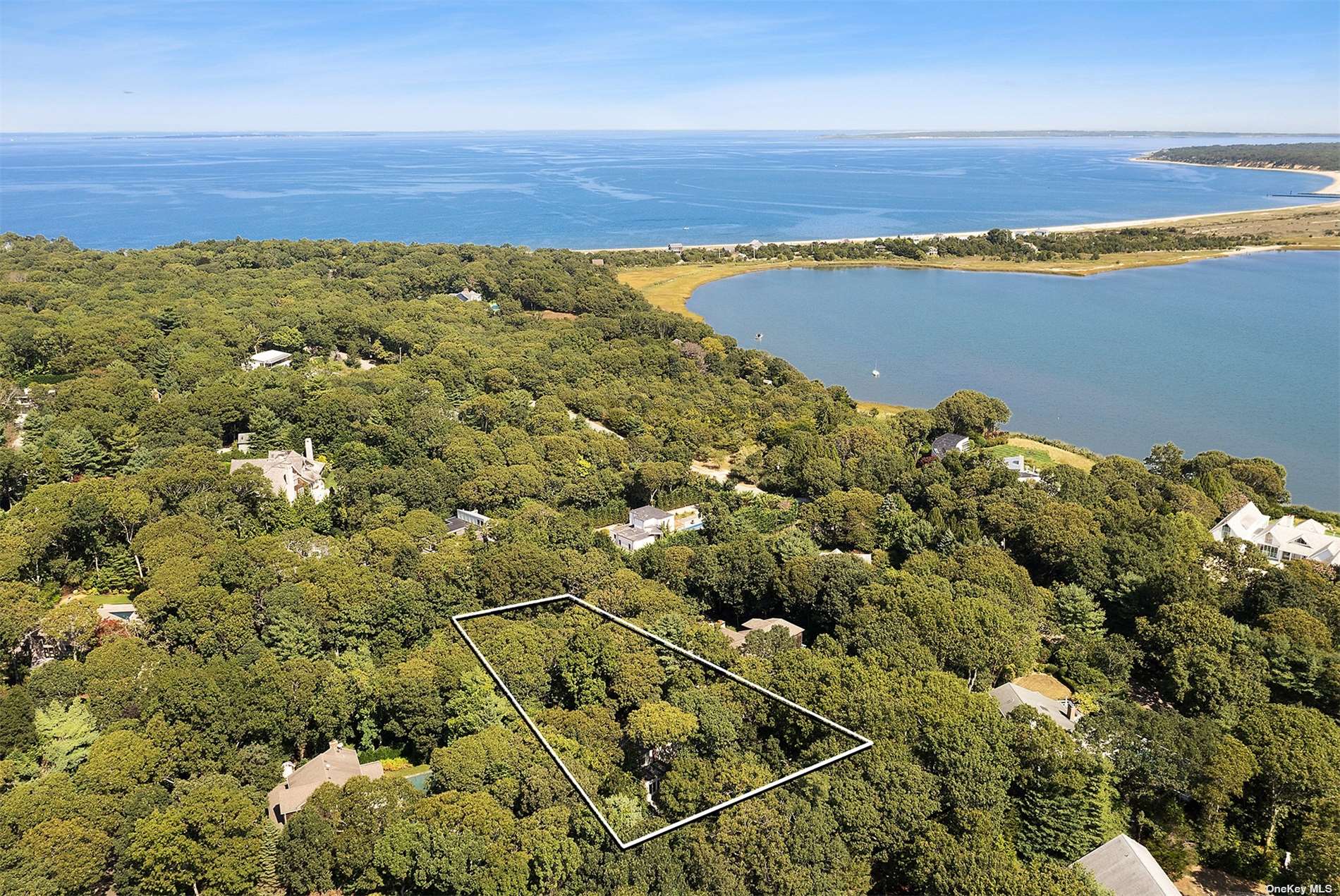 Harvest Ln, East Hampton, NY 11937
