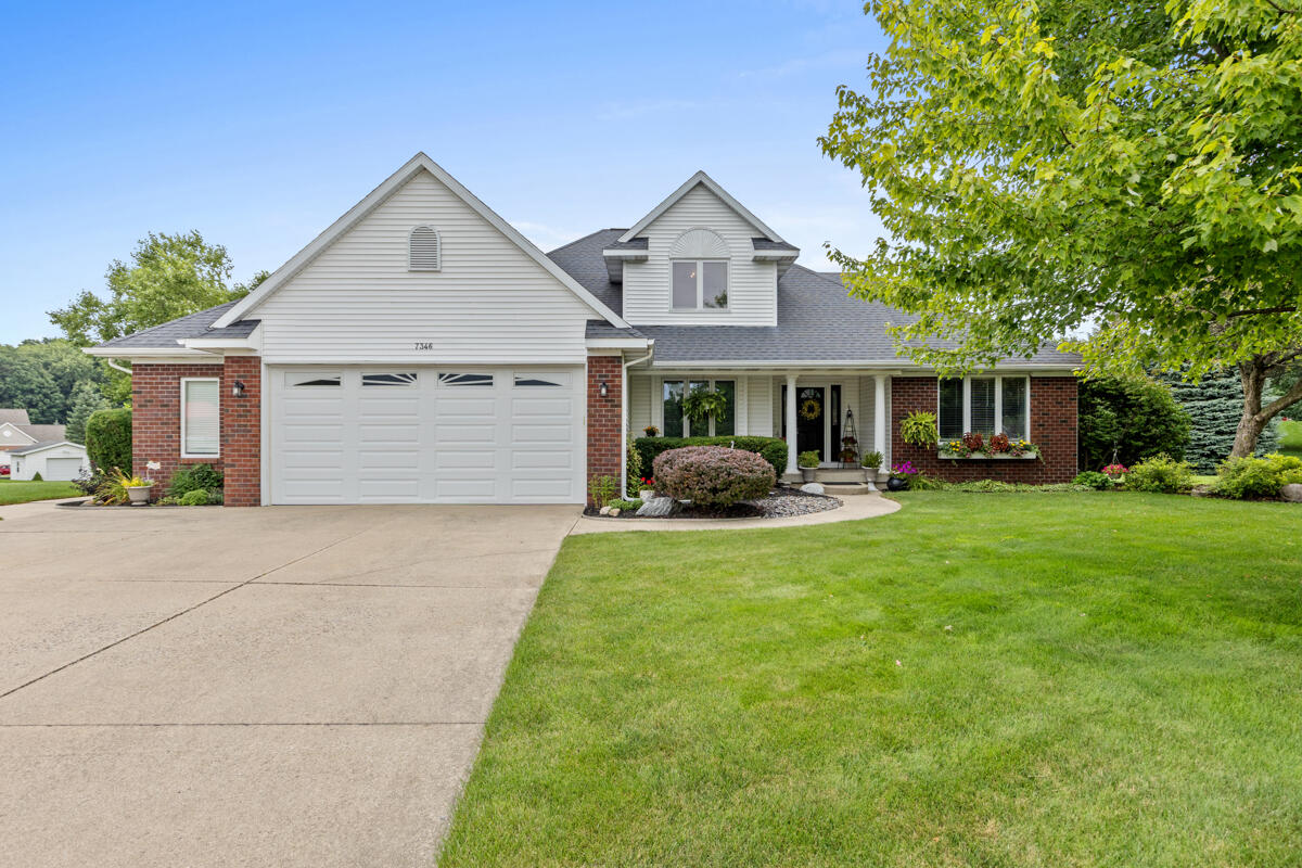 Whistlehill Ct, Byron Center, MI 49315
