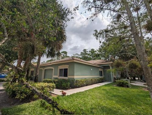 106-260 Crestwood Cir, Royal Palm Beach, FL, 33411-4965 | Card Image