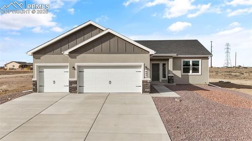 995 E Kirkwood Dr, Pueblo West, CO, 81007-3952 | Card Image
