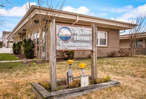 4-10120 3rd Ave, Stone Harbor, NJ, 08247-1800 | Card Image