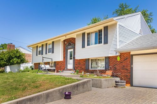 5901 Foxboro Ln, Evansville, IN, 47710-4331 | Card Image