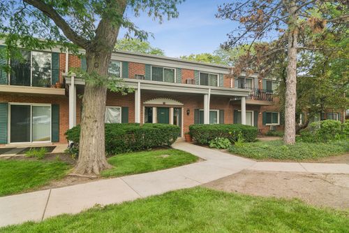 k204-706 Algonquin Rd, Arlington Heights, IL, 60005-4368 | Card Image