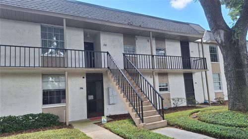 323-809 Russell Ln, Brandon, FL, 33510-4202 | Card Image
