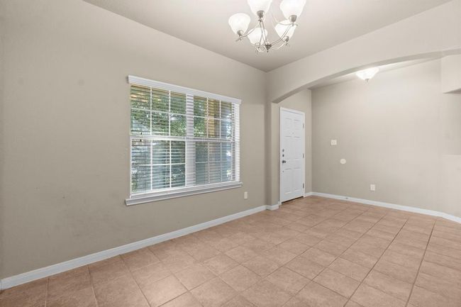 2827 Lockeridge Oaks Dr, House other with 4 bedrooms, 3 bathrooms and 2 parking in Spring TX | Image 8