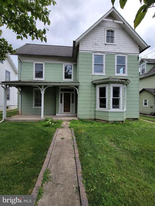 305 Brower Ave, PHOENIXVILLE, PA, 19460-1195 | Card Image