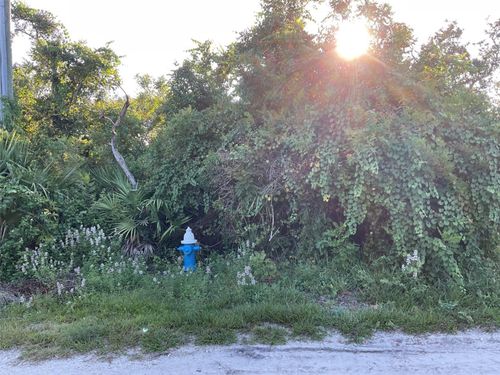 5 Dogwood Ter, PALM COAST, FL, 32137-2627 | Card Image