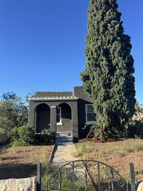 front-3800 Altura Ave, El Paso, TX, 79903-1002 | Card Image