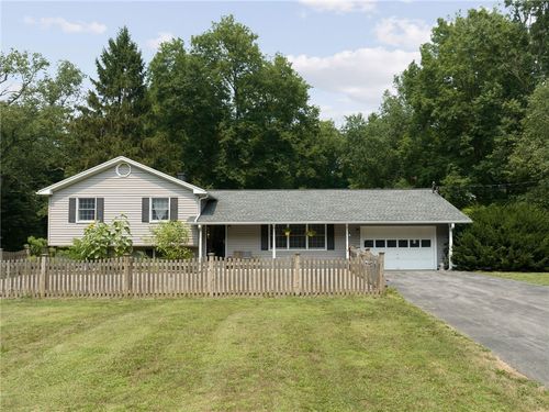 580 Buck Rd, Lansing, NY, 14882-9086 | Card Image