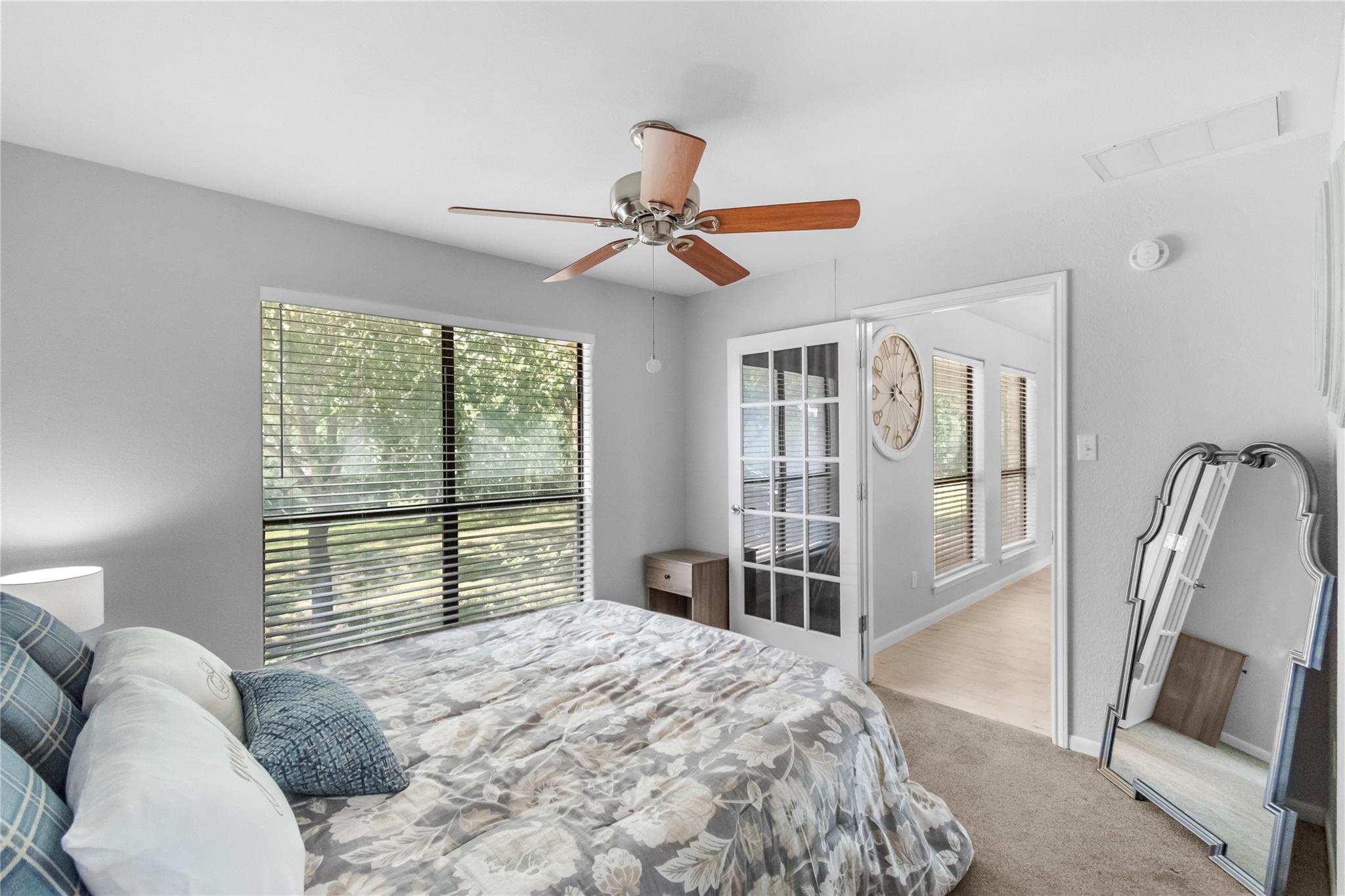 Residential in Horseshoe Bay 4