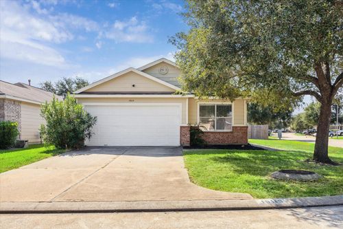 19115 Wild Yaupon Dr, Cypress, TX, 77433-1926 | Card Image