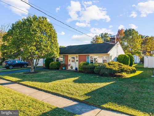 502 Delancey Dr, CLAYMONT, DE, 19703-1927 | Card Image