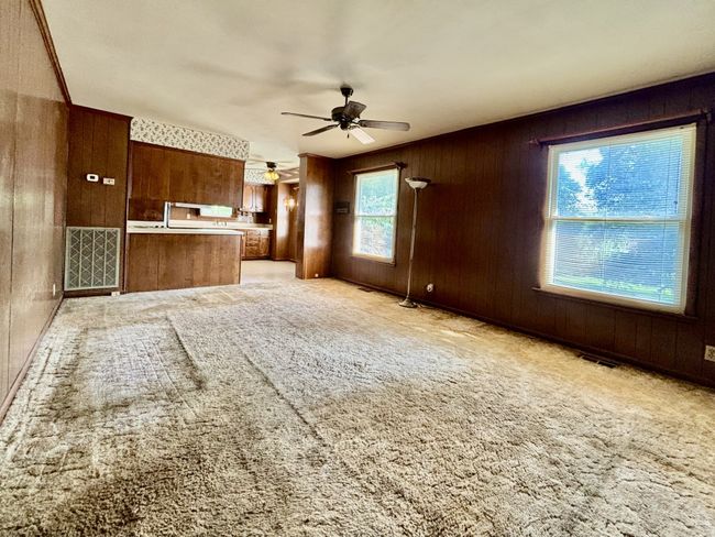 Den open to Kitchen | Image 12