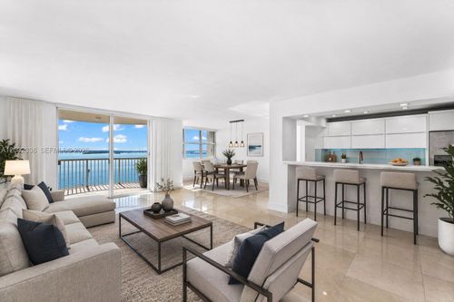 apt-1001a-1420 Brickell Bay Dr, Miami, FL, 33131-3671 | Card Image