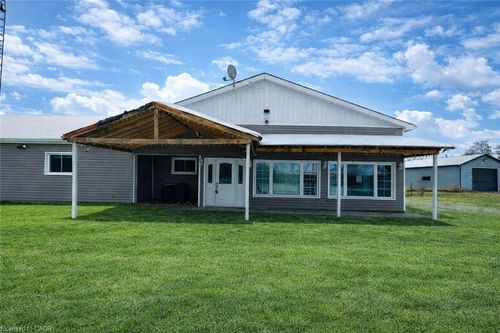 1133 Plowman'S Line, Courtland, ON, N0J1E0 | Card Image