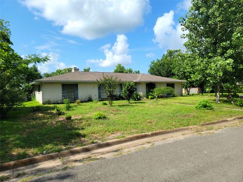 706 W Fourth, Clarksville, TX, 75426 | Card Image