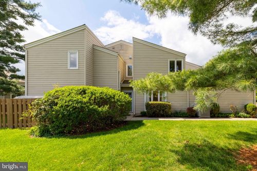 118 Westbury Ct, DOYLESTOWN, PA, 18901-2512 | Card Image