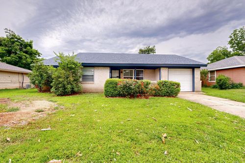 1230 Mcdonald Dr, Garland, TX, 75041-5032 | Card Image