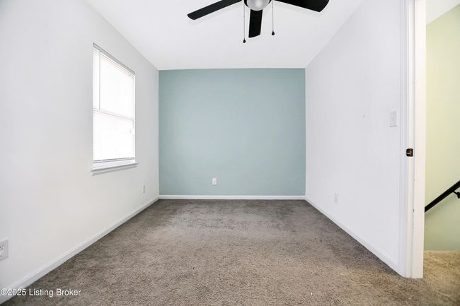 6904 Holly Lake Dr, Townhouse with 2 bedrooms, 1 bathrooms and null parking in Louisville KY | Image 9