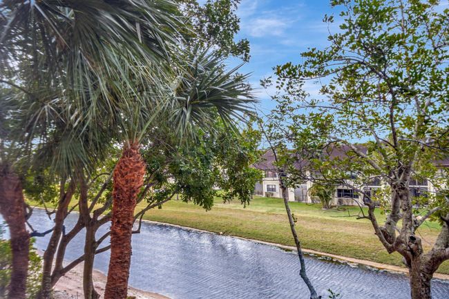 APT-306 - 7770 Tahiti Ln, Condo with 2 bedrooms, 2 bathrooms and null parking in Lake Worth FL | Image 19