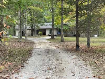 3355 Cumberland Lakes Drive, House other with 3 bedrooms, 2 bathrooms and null parking in Monterey TN | Image 2