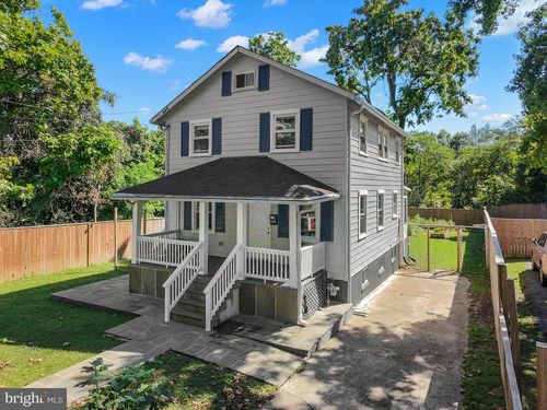 139 Xenia St Se, WASHINGTON, DC, 20032-6135 | Card Image