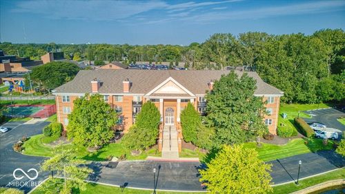 23-8690 Jaffa Court West Dr, Indianapolis, IN, 46260-5333 | Card Image