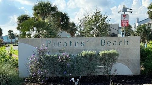 13613 Pirates Beach Boulevard, Galveston, TX, 77554 | Card Image