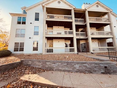 apt-c-1445 Whispering Creek Dr, Ballwin, MO, 63021-8466 | Card Image