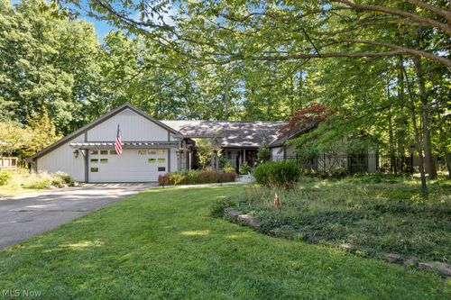 870 Beechwood Dr, Medina, OH, 44256-1606 | Card Image
