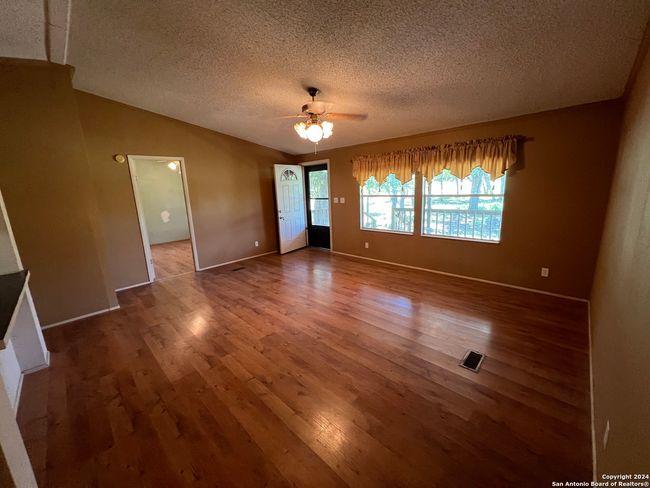 2071 Rolling River Vw, House other with 3 bedrooms, 2 bathrooms and null parking in Spring Branch TX | Image 24