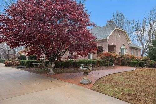 122 Tara Dr, dawsonville, GA, 30534-0803 | Card Image