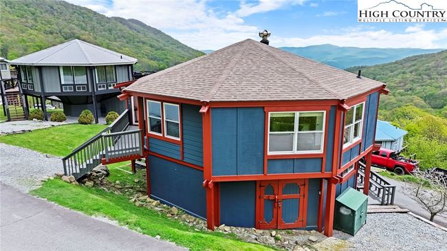 104 Longview Ct, House other with 2 bedrooms, 3 bathrooms and null parking in Seven Devils NC | Image 42