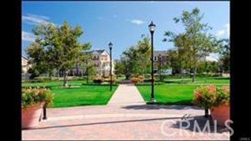 15204 Grant Way, Tustin, CA, 92782-1762 | Card Image