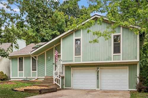15622 W 126th St, Olathe, KS, 66062-4986 | Card Image