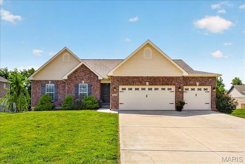 614 Laura Ct W, Columbia, IL, 62236-4178 | Card Image