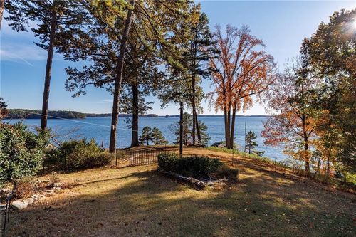 8225 Dogwood Trl, Cumming, GA, 30041-8182 | Card Image