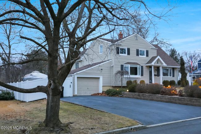50 Maplewood Dr, House other with 4 bedrooms, 3 bathrooms and null parking in Middletown NJ | Image 47