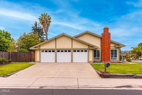 2791 Waverly Ave, Camarillo, CA, 93010-3545 | Card Image
