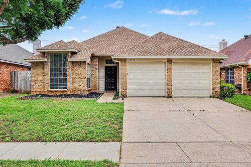 2741 Salado Trail, Fort Worth, TX, 76118 | Card Image