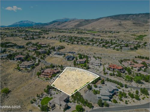 3416 Nambe Dr, Reno, NV, 89511-5380 | Card Image