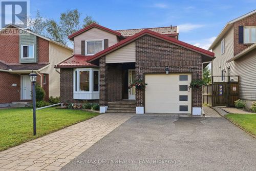 30 Homestead Street, Ottawa, ON, K2E7N8 | Card Image