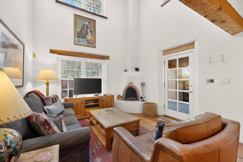 12-4-334 Otero St, Santa Fe, NM, 87501-1952 | Card Image