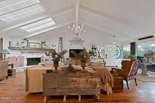 1139 Cota St, Santa Ynez, CA, 93460-9768 | Card Image