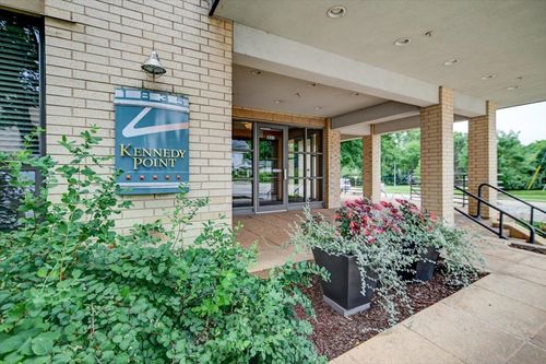 unit-211-1835 Winnebago St, Madison, WI, 53704-5565 | Card Image