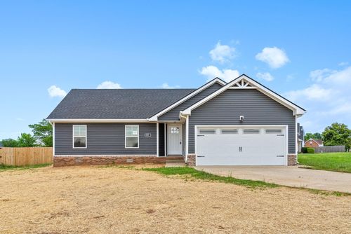 3800 Roscommon Way, Clarksville, TN, 37040-2507 | Card Image
