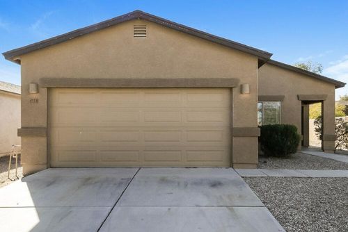 1733 E Silversmith Trl, San Tan Valley, AZ, 85143-4481 | Card Image