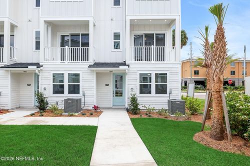 1091 1st Ave N, Jacksonville Beach, FL, 32250-3501 | Card Image