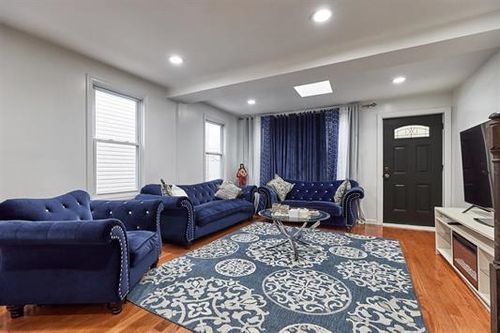 718 Avenue A, Bayonne, NJ, 07002-1818 | Card Image
